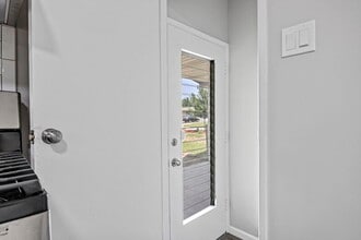 906 Chula Dr in Hazelwood, MO - Building Photo - Building Photo