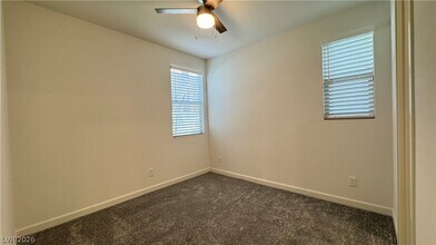 1429 Whistling Kite St in Las Vegas, NV - Building Photo - Building Photo