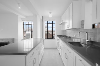 436 W 21st St in New York, NY - Building Photo - Building Photo