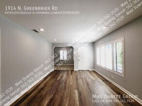1914 N Greenbrier Rd in Long Beach, CA - Building Photo - Building Photo