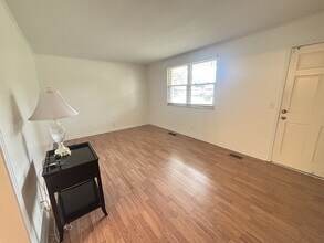 3929 Creekway Ct in Nashville, TN - Building Photo - Building Photo