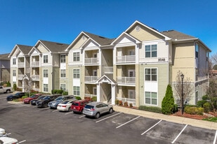 Century Hampton Roads in Suffolk, VA - Building Photo