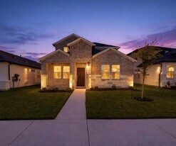 13917 Gilwell Dr in Del Valle, TX - Building Photo