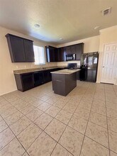 429 Mariscal Pl in Fort Worth, TX - Building Photo - Building Photo