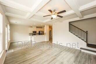 2905 Cottage Ln in College Park, GA - Foto de edificio - Building Photo