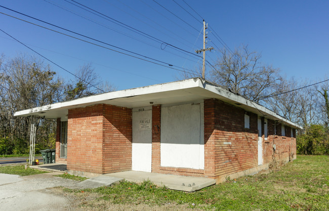 2011-2013 Ocoee St in Chattanooga, TN - Building Photo - Building Photo