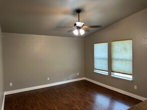 14601 Moon Daisy Dr in Edmond, OK - Building Photo - Building Photo