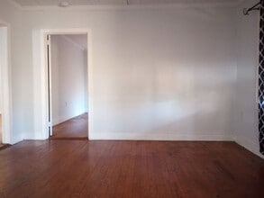 112 Sloans Grove Rd in Spartanburg, SC - Building Photo - Building Photo
