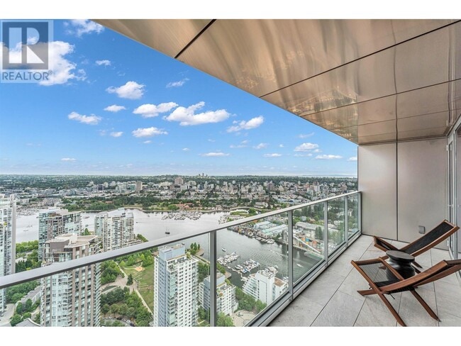 property at 1480-1480 Howe St