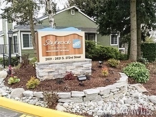 2617 S 272nd St, Unit 12 in Kent, WA - Foto de edificio - Building Photo