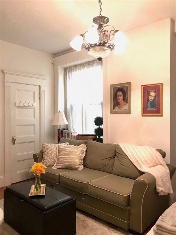 8 Garrison St, Unit 408 in Boston, MA - Building Photo - Building Photo
