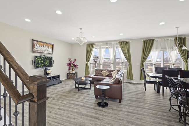 4319 Fraser Cir in Naperville, IL - Building Photo - Building Photo