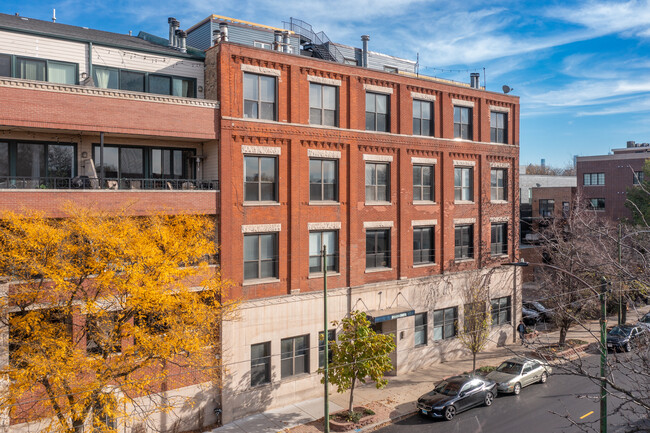 Tru Lofts in Chicago, IL - Foto de edificio - Building Photo