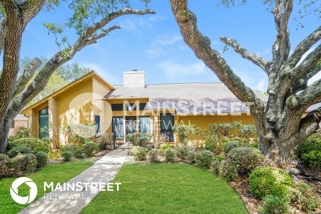 12502 Olympia Dr in Houston, TX - Building Photo