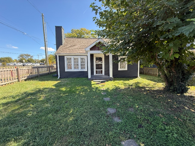 property at 1624 Porter Ave