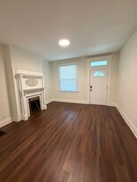 49 W Duncan St in Columbus, OH - Building Photo