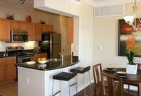 Verdir at Hermann Park photo'