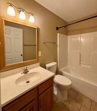 524 Broadway Ave in Bridgeport, WV - Building Photo - Building Photo