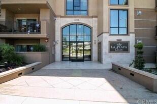 8238 W Manchester Ave, Unit 408 in Los Angeles, CA - Building Photo