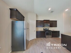 1865 Alamandine Ave in Aubrey, TX - Building Photo - Building Photo