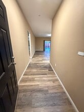 6609 Bangor Pl in Bakersfield, CA - Building Photo - Building Photo