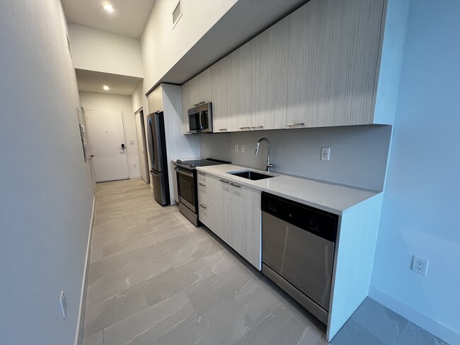 138 NE 23rd St, Unit A1