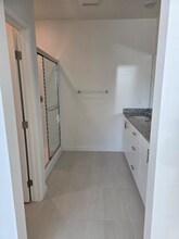 5350 Seacliff Pl in San Diego, CA - Building Photo - Building Photo