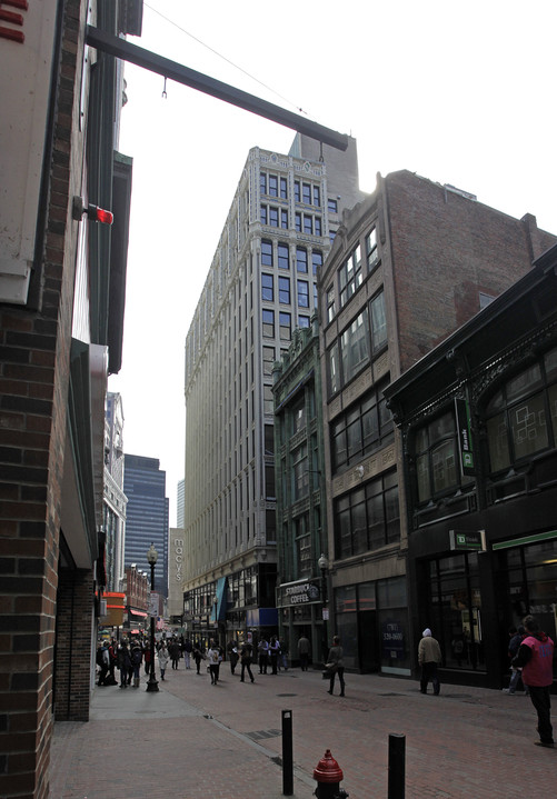 Winter Street Apartments, 8 in Boston, MA - Building Photo