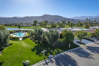1 Mayfair Dr in Rancho Mirage, CA - Building Photo - Building Photo