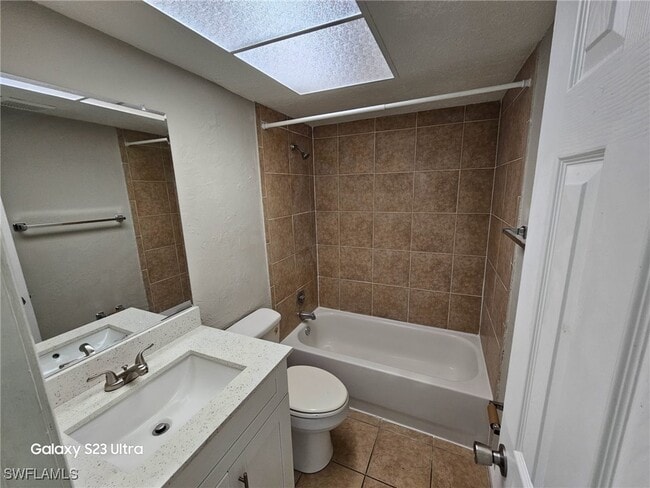 13029 First St in Ft. Myers, FL - Building Photo - Building Photo