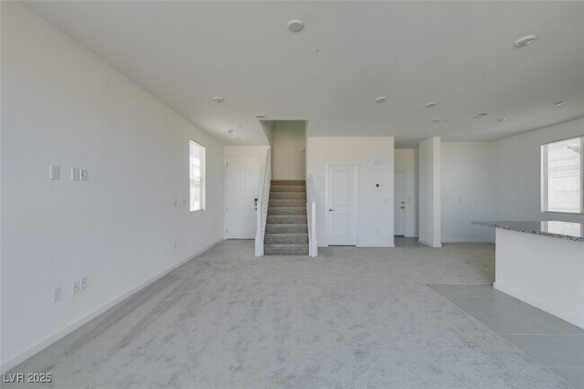 property at 635 N Water St