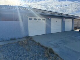 13901 Caliente Dr, Unit A in Desert Hot Springs, CA - Building Photo