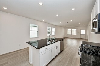 18010 Whitetail Run Ln in Houston, TX - Building Photo - Building Photo