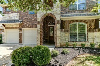 2417 Turtle Mountain Bend in Austin, TX - Building Photo - Building Photo