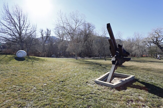 Casas Alquiler en Martin Acres, CO