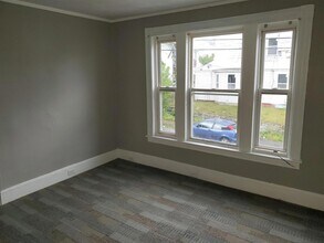 199 Wilson St, Unit 2 in Manchester, NH - Building Photo - Building Photo