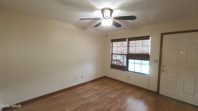 840 Center Ave in Holly Hill, FL - Building Photo - Building Photo