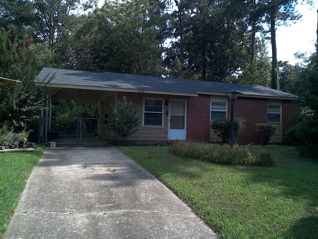 property at 4738 Josephine St
