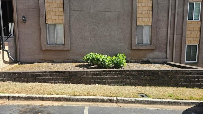 2388 Lawrenceville Hwy in Decatur, GA - Building Photo - Building Photo