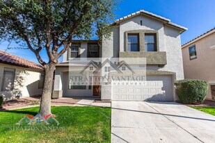 1247 S Emmett Dr in Chandler, AZ - Building Photo