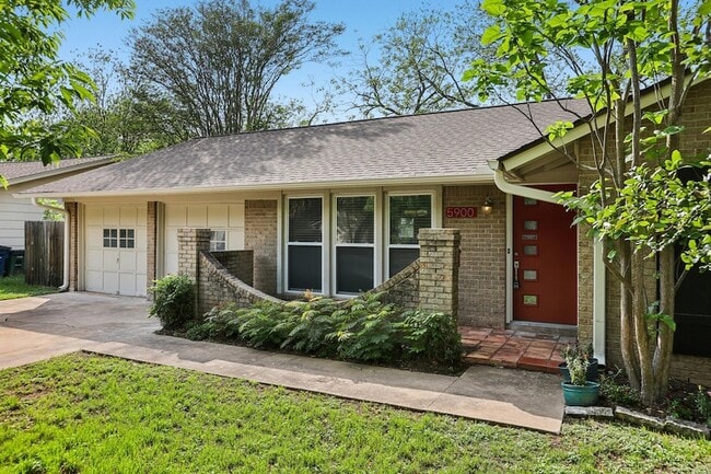 5900 Gateshead Dr in Austin, TX - Foto de edificio - Building Photo