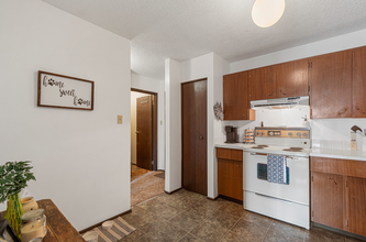 10717 108 Av in Fairview, AB - Building Photo - Building Photo