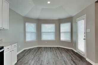 8227 Sports Haven Dr in Humble, TX - Building Photo - Building Photo