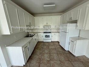 2724 Crossview Dr in Houston, TX - Building Photo - Building Photo
