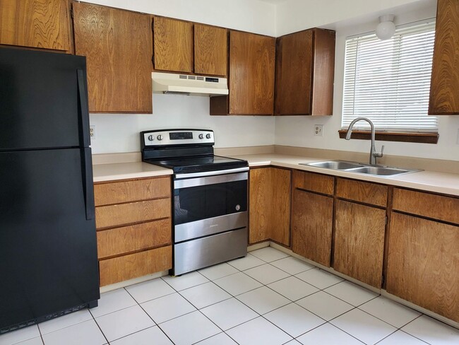 property at 2373 Shawnee Dr