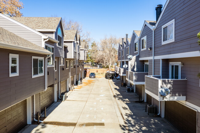 Lake Arbor Fairways in Arvada, CO - Foto de edificio - Building Photo