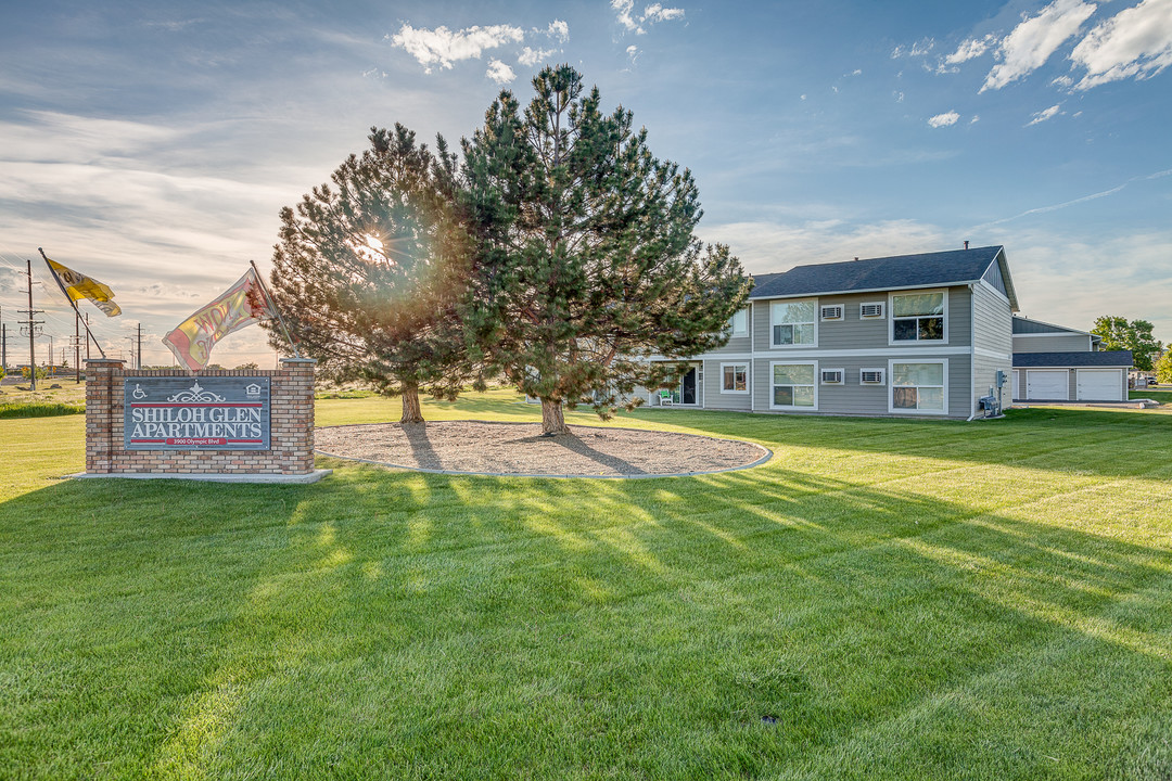 Shiloh Glen in Billings, MT - Building Photo