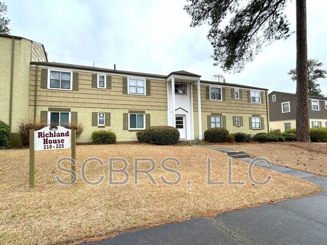 225 Myron Cir