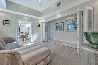 1640 Presidential Way in West Palm Beach, FL - Building Photo - Building Photo