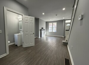 210 Horton St in Philadelphia, PA - Building Photo - Building Photo